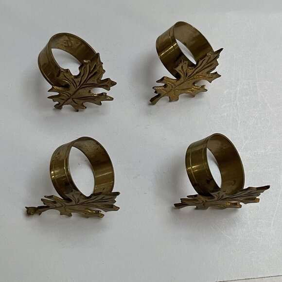 Vintage Brass Maple Leaf Napkin Rings Set Of 4 Autumn Leaves Fall Thanksgiving - Picture 2 of 5